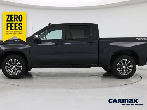 Gray 2022 Chevrolet Silverado 1500 LT