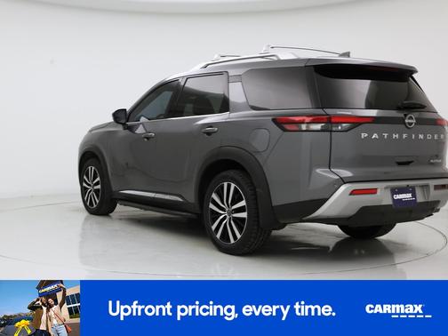 Gray 2023 Nissan Pathfinder Platinum