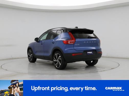 2021 Volvo XC40 T5 R-Design