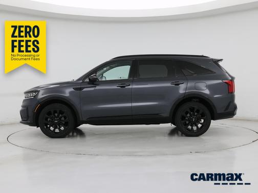 Gray 2022 Kia Sorento SX