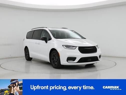 2024 Chrysler Pacifica Hybrid Premium S Appearance Pkg