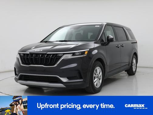 Gray 2024 Kia Carnival LX Seat Package