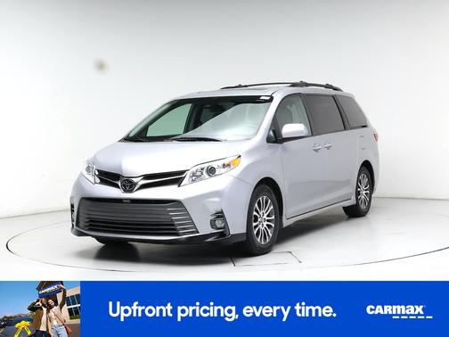 Silver 2019 Toyota Sienna XLE  Auto Access Seat