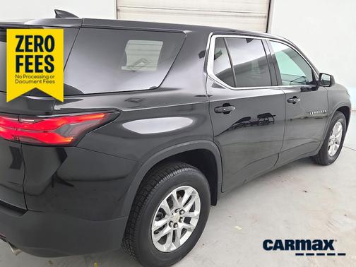 Black 2023 Chevrolet Traverse LS