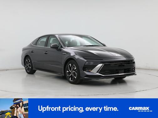 Gray 2025 Hyundai SONATA SE