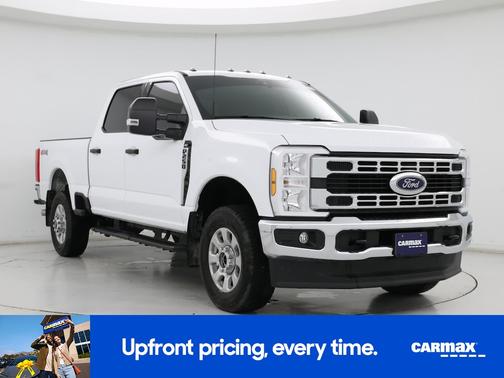 White 2024 Ford F-250 XLT