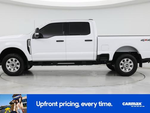 White 2024 Ford F-250 XLT