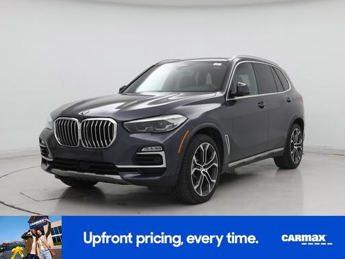 Gray 2020 BMW X5 sDrive40i