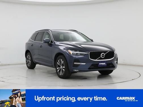 Gray 2023 Volvo XC60 B5 Core