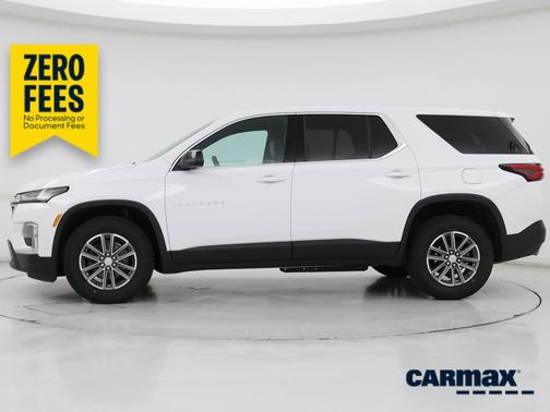 White 2023 Chevrolet Traverse LS