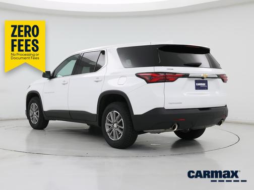 White 2023 Chevrolet Traverse LS
