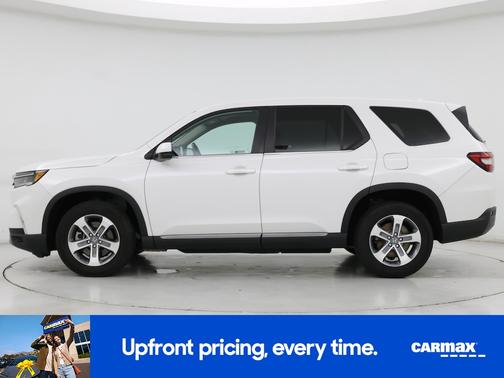 White 2024 Honda Pilot EX-L