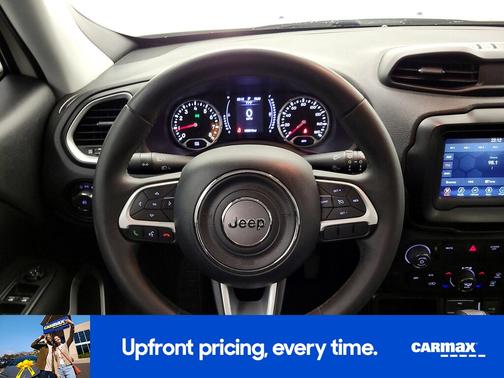 White 2018 Jeep Renegade Latitude