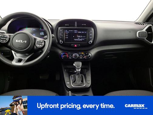 Black 2023 Kia Soul LX