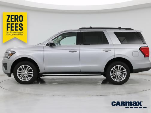 Gray 2022 Ford Expedition XLT