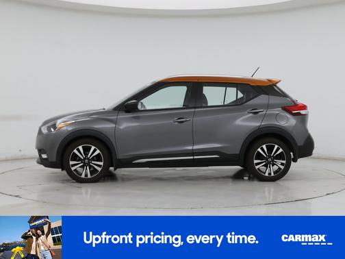 2019 Nissan Kicks SR