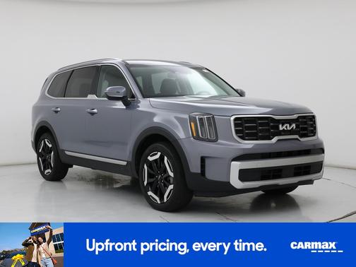 Silver 2025 Kia Telluride S