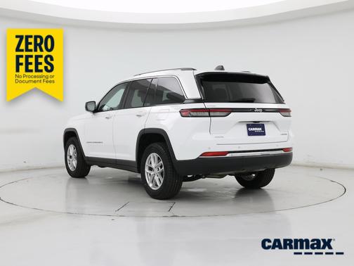 White 2023 Jeep Grand Cherokee Laredo