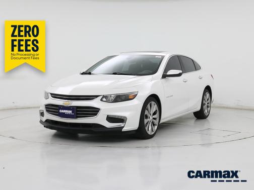 White 2018 Chevrolet Malibu Premier