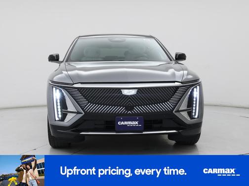 Silver 2024 Cadillac LYRIQ Luxury 3