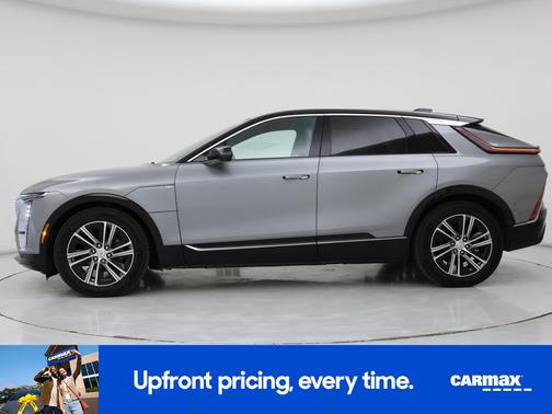Silver 2024 Cadillac LYRIQ Luxury 3