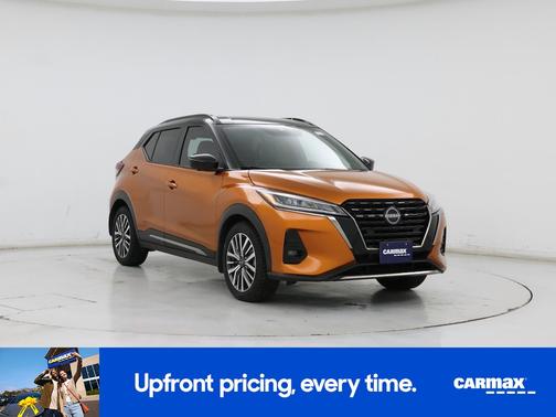 Orange 2023 Nissan Kicks SR
