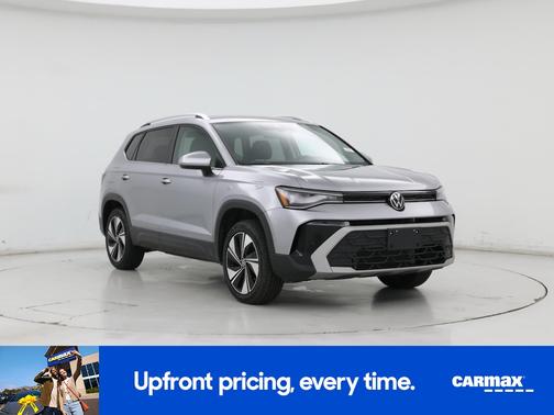 2025 Volkswagen Taos SE