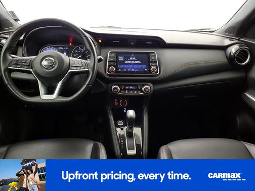 2020 Nissan Kicks SR