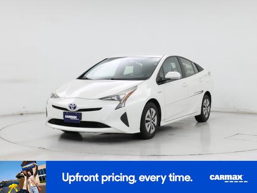 White 2016 Toyota Prius Four