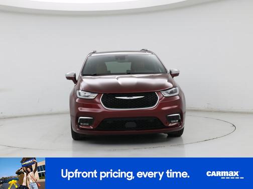 Red 2022 Chrysler Pacifica Hybrid Pinnacle