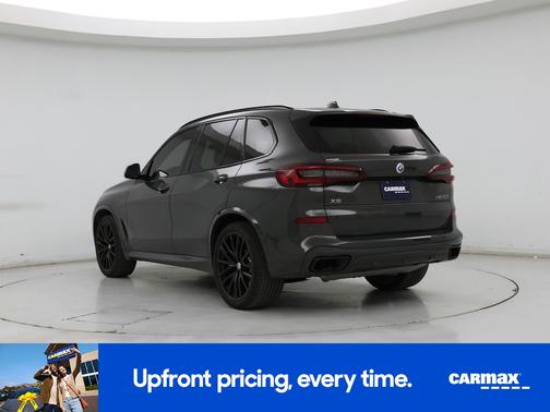 Gray 2022 BMW X5 M50i