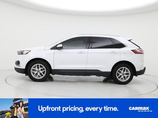 White 2023 Ford Edge SEL