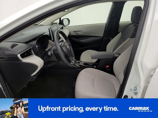 White 2021 Toyota Corolla LE