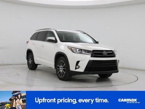 2017 Toyota Highlander SE