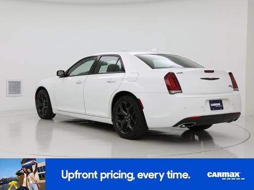 2022 Chrysler 300 S