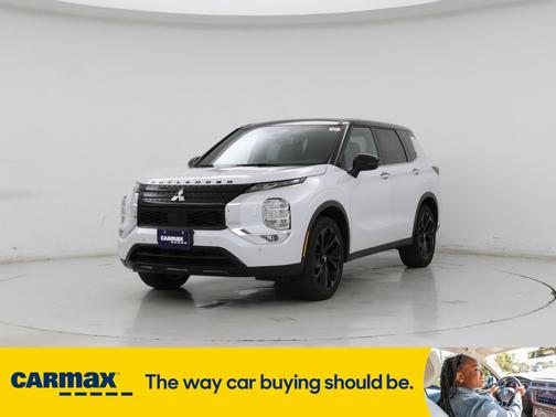 2023 Mitsubishi Outlander SEL Black Edition