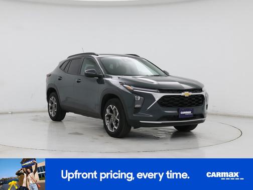 Gray 2025 Chevrolet Trax LT