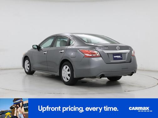 Gray 2015 Nissan Altima S