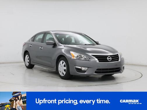 Gray 2015 Nissan Altima S