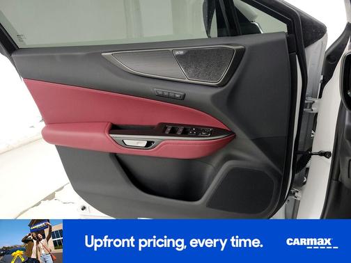 White 2025 Lexus NX 350h Luxury