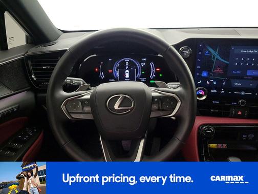 White 2025 Lexus NX 350h Luxury