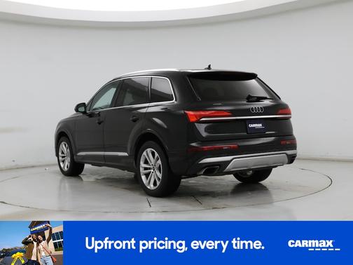 Black 2025 Audi Q7 Premium Plus