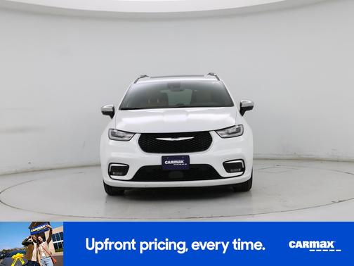 2023 Chrysler Pacifica Hybrid Pinnacle