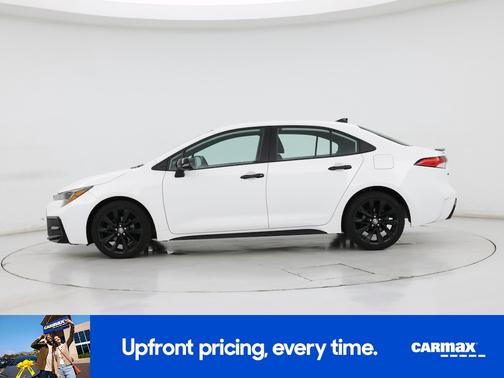 White 2020 Toyota Corolla SE Night Shade