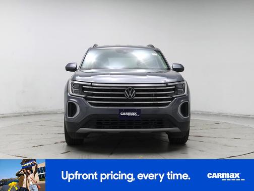 Gray 2025 Volkswagen Atlas SE w/Tech