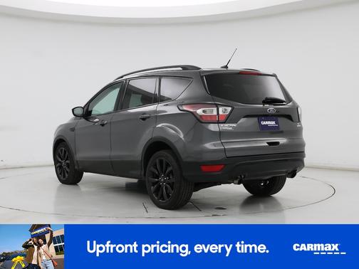 Gray 2017 Ford Escape SE