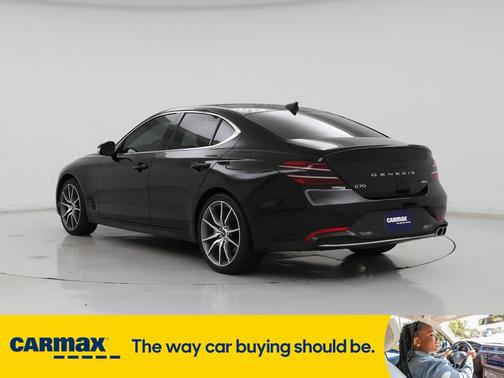 2022 Genesis G70 2.0T