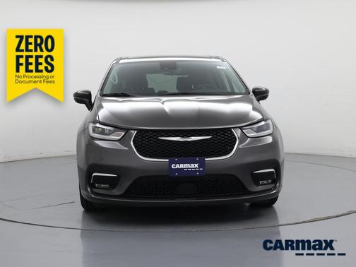 Gray 2023 Chrysler Pacifica Touring L