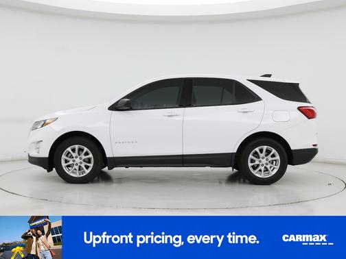 White 2018 Chevrolet Equinox LS