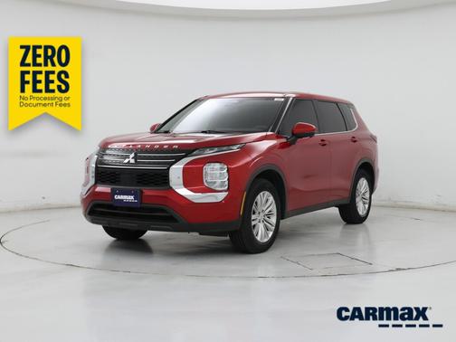 Red 2024 Mitsubishi Outlander ES